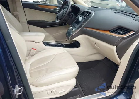 2016 Lincoln Mkc Reserve z USA, uszkodzony, nr VIN 5LMCJ3D96GUJ04637